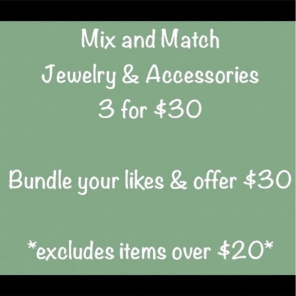 LAST PAIR! Gold Hoop minimalist Pearl studs huggies - Picture 4 of 9